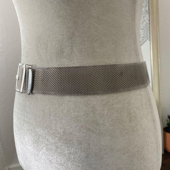 Early 2000's Chunky Silver Mesh Metal Waist Belt 26-29.5" - Picture 4 of 5